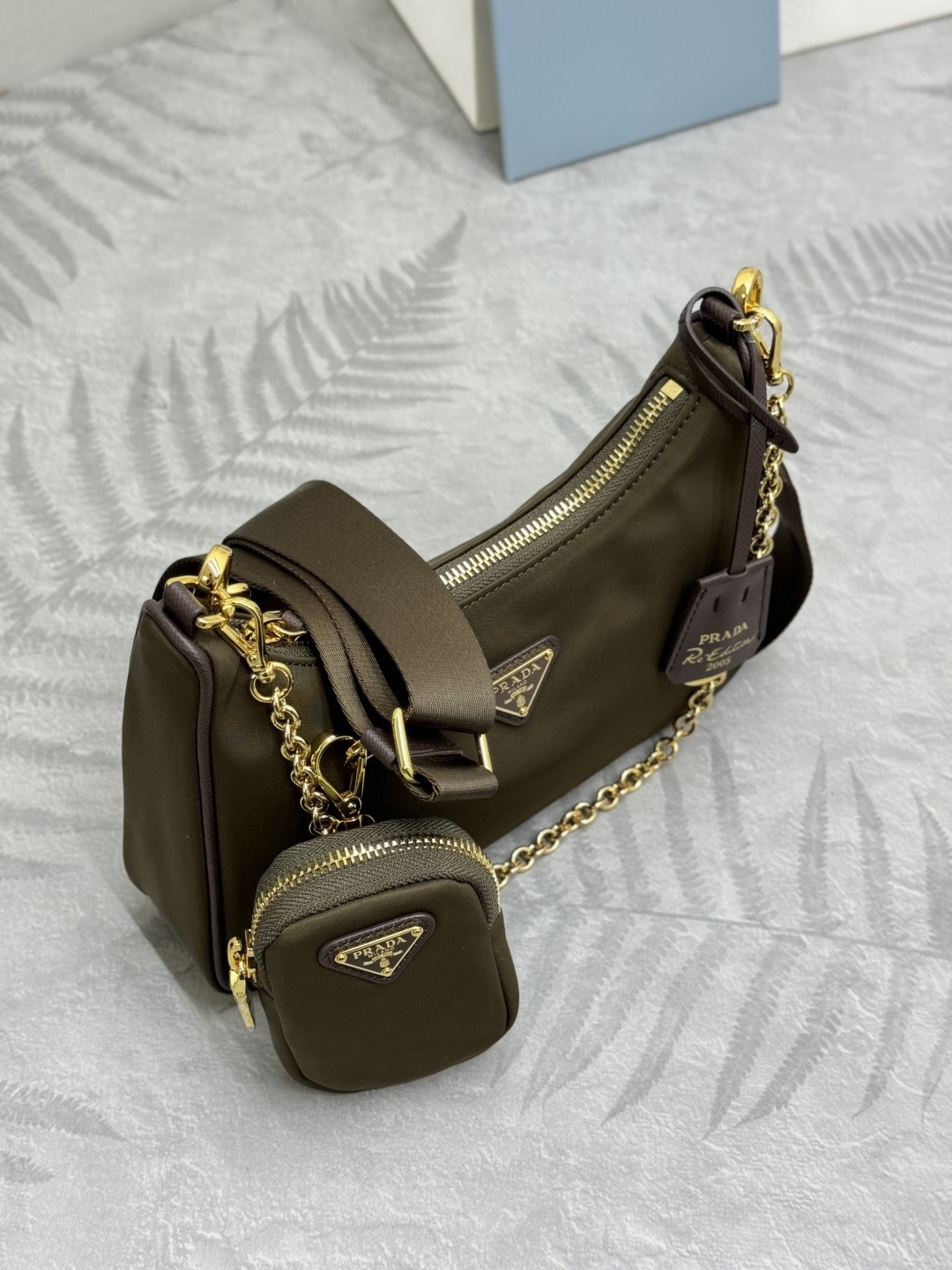 Prada 프라다 1BH204 리에디션 나일론 호보백 3-in-1 테수토 브라운 골드 하드웨어 7