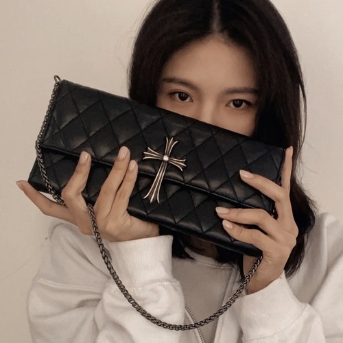 Chrome Hearts Quilted Cross Chain Clutch 크롬하츠 십자 퀼팅 체인 클러치