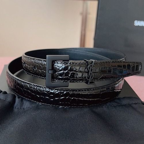 SAINT LAURENT Slim Croc-Embossed Monogram Leather Belt 생로랑 슬림 크로커 엠보 모노그램 가죽 벨트 블랙