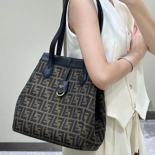 FENDI Origami Large Tote 펜디 오리가미 라지 토트백 브라운 27cm