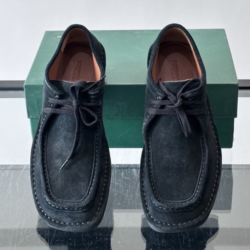 Bottega Veneta Suede Low Loafers 보테가 베네타 스웨이드 로우 남성로퍼 블랙