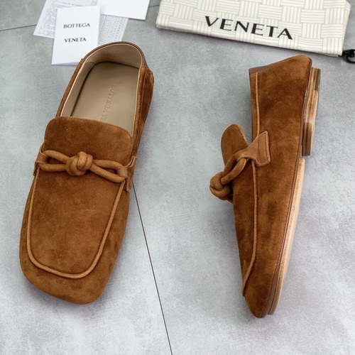 Bottega Veneta Suede Loafer 보테가 베네타 스웨이드 남녀공용 로퍼 브라운