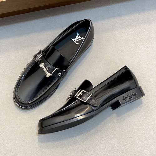 Louis Vuitton 루이비통 글러브 버클 남성 레더 로퍼 블랙 유광
