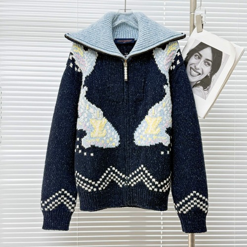 LOUIS VUITTON 루이비통 x Nigo 2025 FW 코이피쉬 니트 하이넥 스웨터