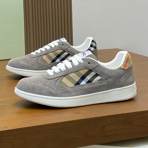 BURBERRY 버버리 체크 패턴 남성 스니커즈 (신상 블루 컬렉션)