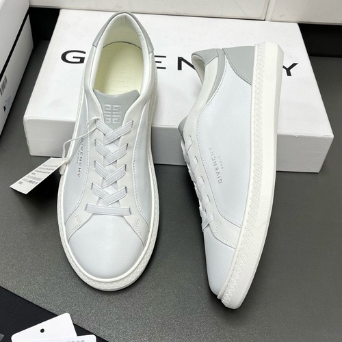 Givenchy 지방시 남성 로우탑 스니커즈 “Seaside”