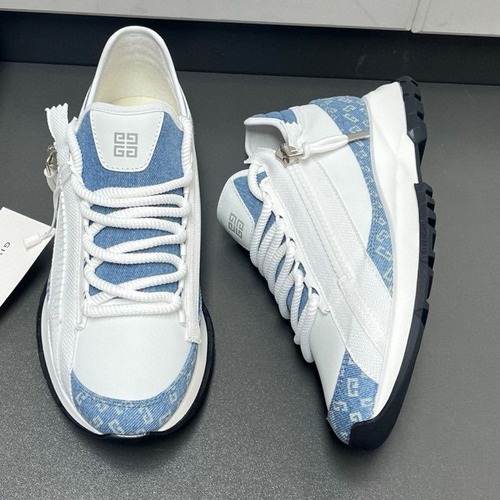 Givenchy 지방시 Spectre 4G 로고 남성 스니커즈