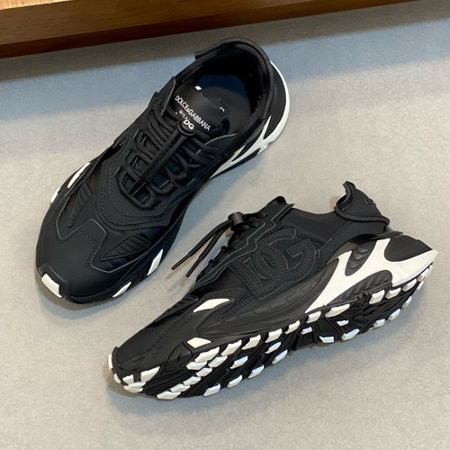 Dolce & Gabbana 돌체앤가바나 DG Cushion 남성 스니커즈 (화이트 & 블랙 믹스 디자인)