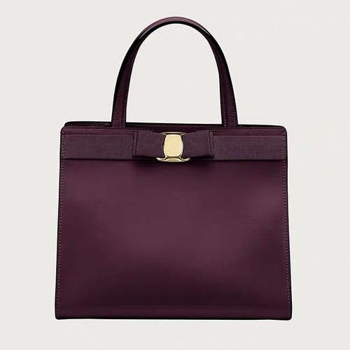 Ferragamo 페라가모 FW2023 Vara 리본 장식 핸드백