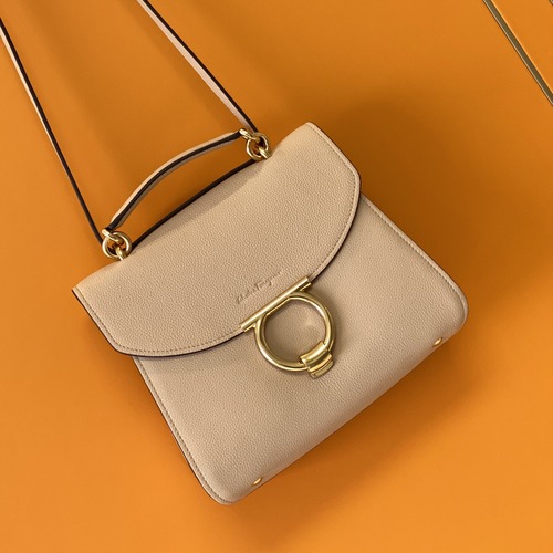 FERRAGAMO 살바토레 페라가모 FW2023 클래식 핸드백
