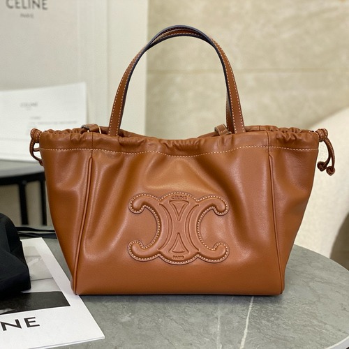 CELINE 셀린느 트리옴프 가죽 드로스트링 미니 토트백