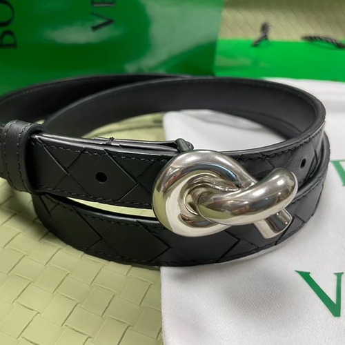 Bottega Veneta 보테가 베네타 노트 버클 퀼티드 레더 벨트 2cm