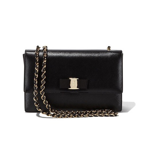 FERRAGAMO 페라가모 FW2023 Vara 리본 장식 소가죽 체인 숄더백