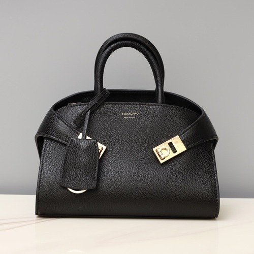 FERRAGAMO 페라가모 허그(HUG) 토트백 미니