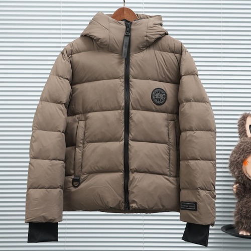 CANADA GOOSE 캐나다구스 FW2023 후드 일체형 다운 재킷