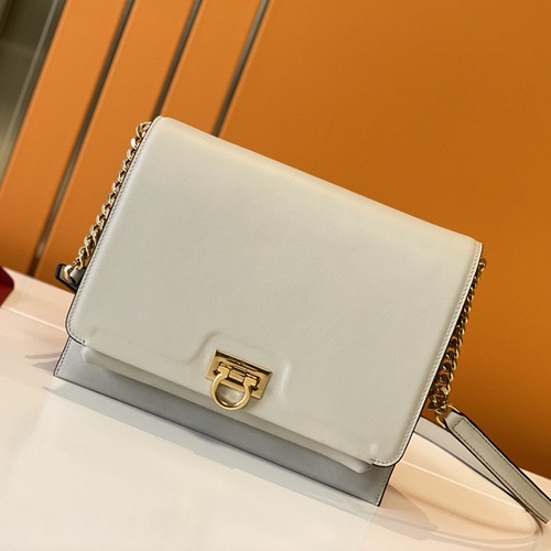 FERRAGAMO 살바토레 페라가모 FW2023 TRIFOLIO 숄더백