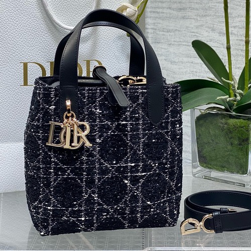 Dior 디올 Toujours 투쥬르 스몰 블랙 트위드 토트백