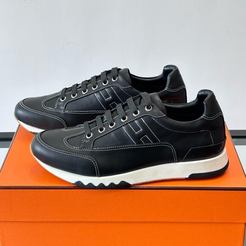Hermes 에르메스 H Walkrunner 스니커즈