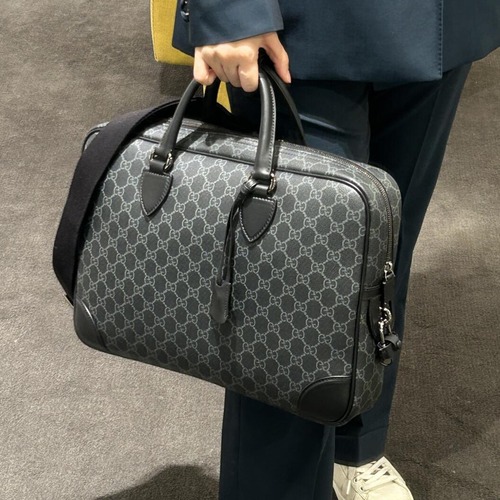GUCCI 구찌 GG 엠블럼 중형 서류가방 40cm