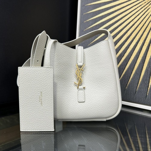 Saint Laurent 생로랑 르 5아7 미니 소프트 그레인 레더 호보백 15CM