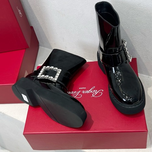 Roger Vivier 로저 비비에 Roger Vivier 로저 비비에 메탈 버클 플랫폼 앵클부츠