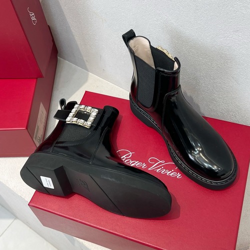 Roger Vivier 로저 비비에 Roger Vivier 로저 비비에 벨크리스탈 첼시 앵클부츠