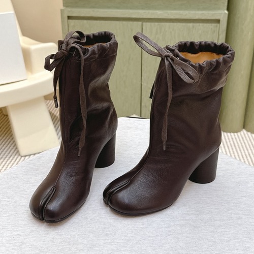 Maison Margiela 메종 마르지엘라 타비 셔링 레더 앵클부츠