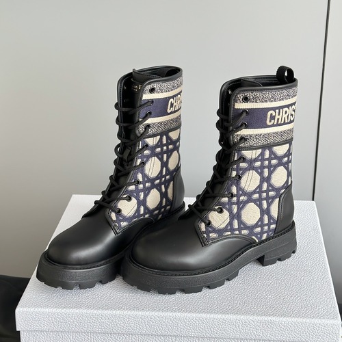 DIOR 디올 로고 레이스업 컴뱃 부츠