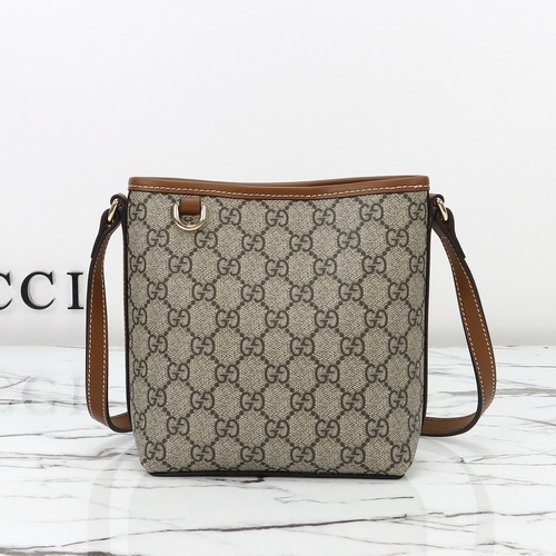 Gucci 구찌 GG 수프림 스퀘어 크로스백 GG 수프림 캔버스 카멜 브라운 16cm