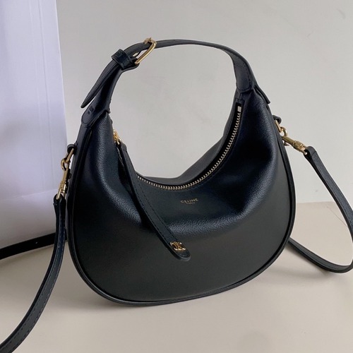 Celine 셀린느 루루 스몰 하프문 호보백 그레인드 카프스킨 파우더 핑크 골드 하드웨어