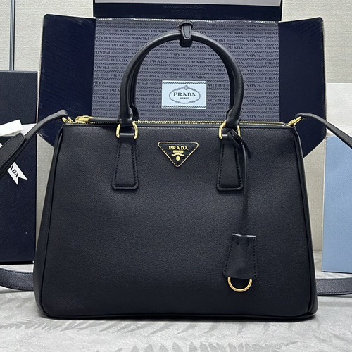 Prada 프라다 1BA274 트리플 컴파트먼트 토트백 그레인드 카프스킨 블랙 금장 32cm