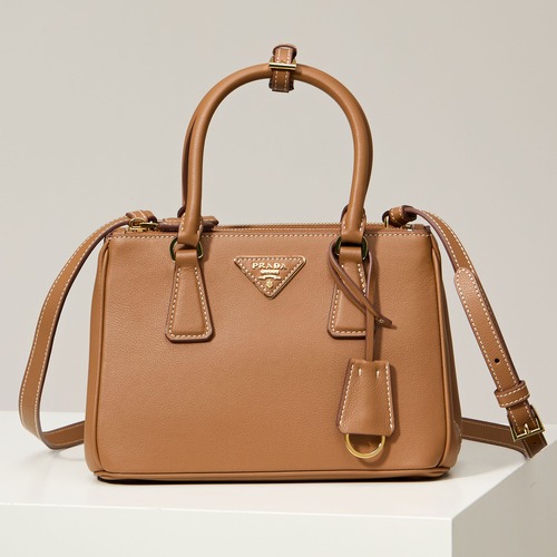 Prada 프라다 갤러리아 스몰 토트백 그레인드 카프스킨 카멜 브라운 골드 하드웨어 1BA896 20cm