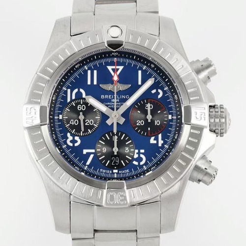 Breitling Avenger B01 Chronograph 45 브라이틀링 어벤저 B01 크로노그래프 45 스틸 네이비