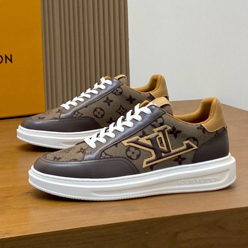 Louis Vuitton 루이비통 남성 모노그램 로고 스니커즈