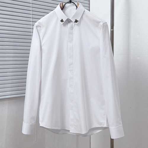 GU 구찌 메탈 벌 로고 셔츠