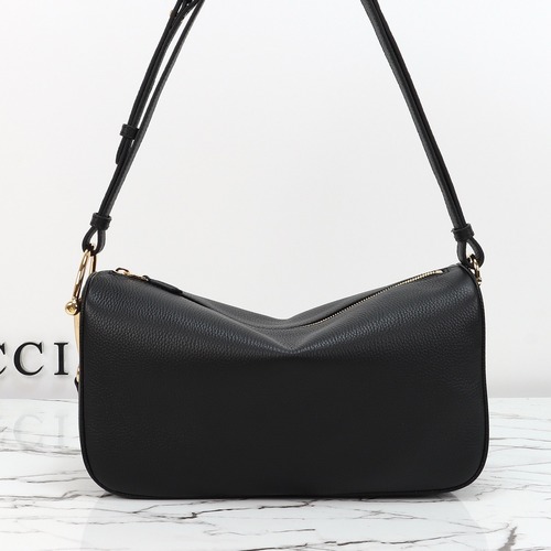 Gucci Half Horsebit Large Shoulder Bag 구찌 하프 홀스빗 라지 숄더백 블랙 31.5cm 
