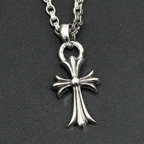 Chrome Hearts Small Cross Pendant 크롬하츠 스몰 크로스 펜던트