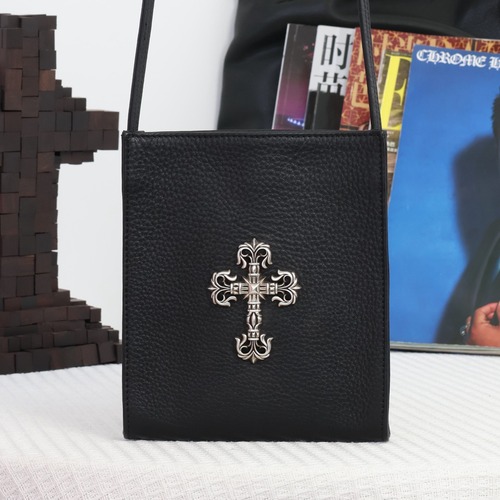 Chrome Hearts Square Pocket Cross Plate Cross Bag 크롬하츠 스퀘어 포켓 십자 플레이트 크로스 백