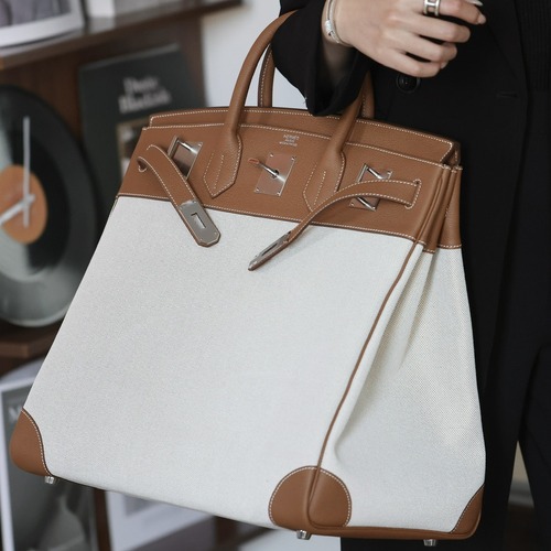 Hermes 에르메스 2025Herbag-A DOS 허백 40CM