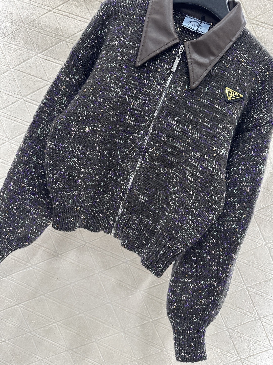 Prada 프라다 가죽 카라 니트 집업 12