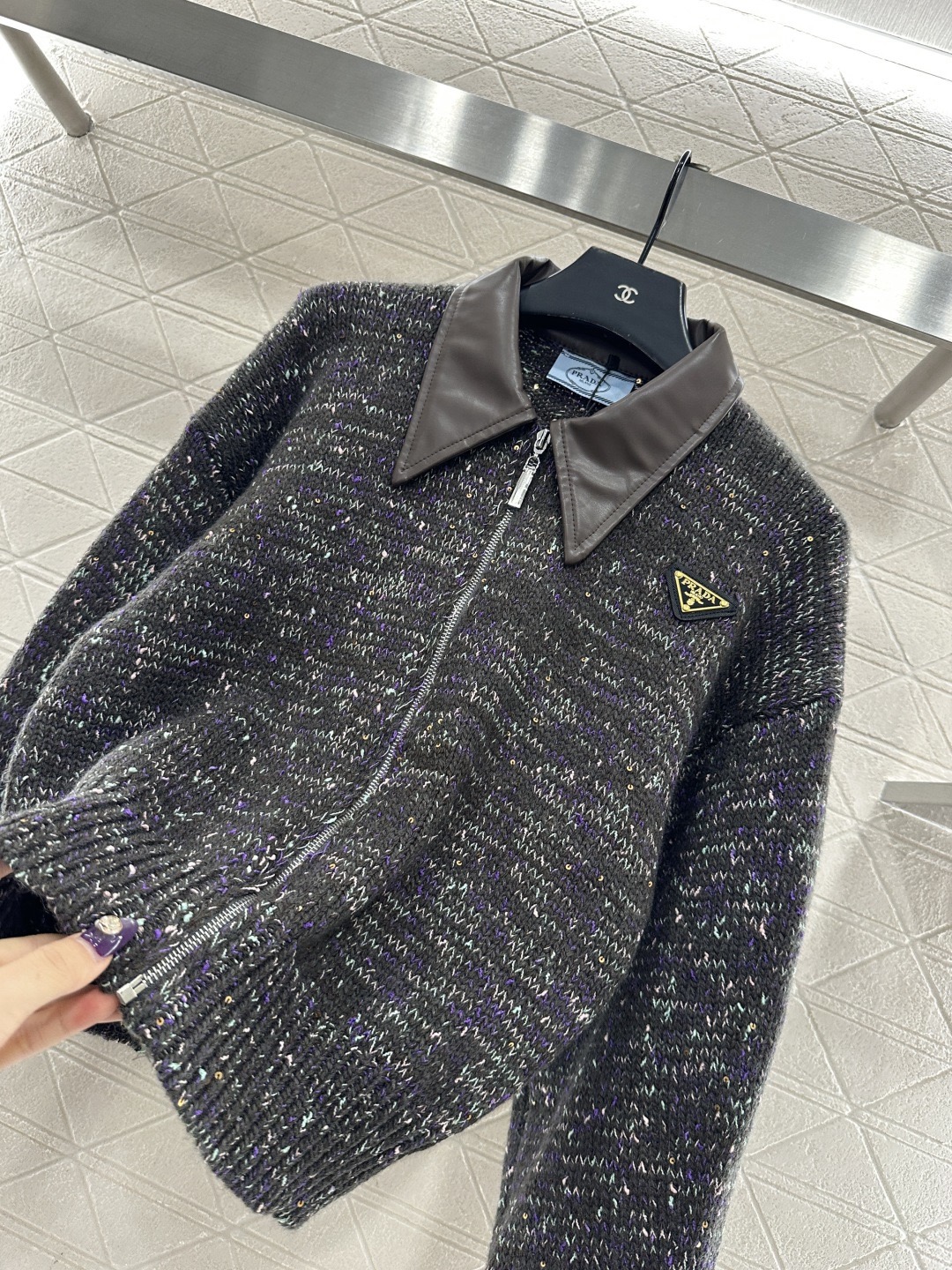 Prada 프라다 가죽 카라 니트 집업 13