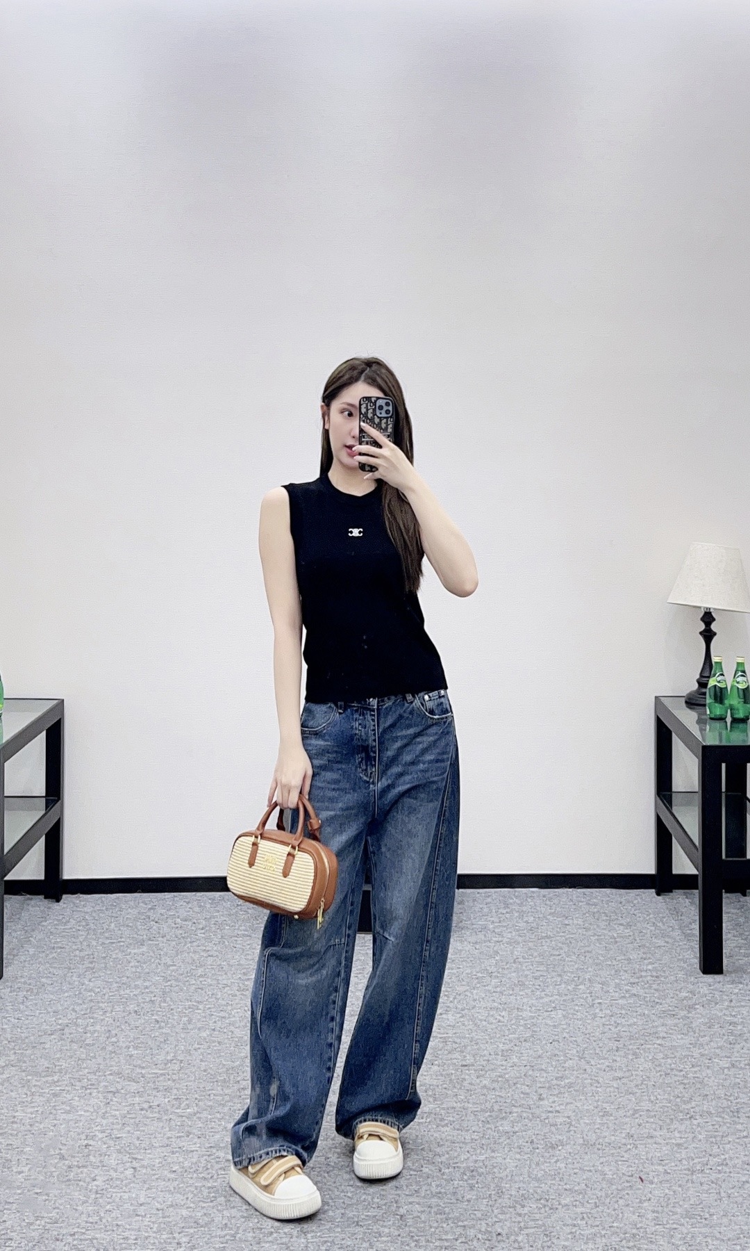 Celine 셀린느 Celin 셀린 로고 니트 민소매 탑 1