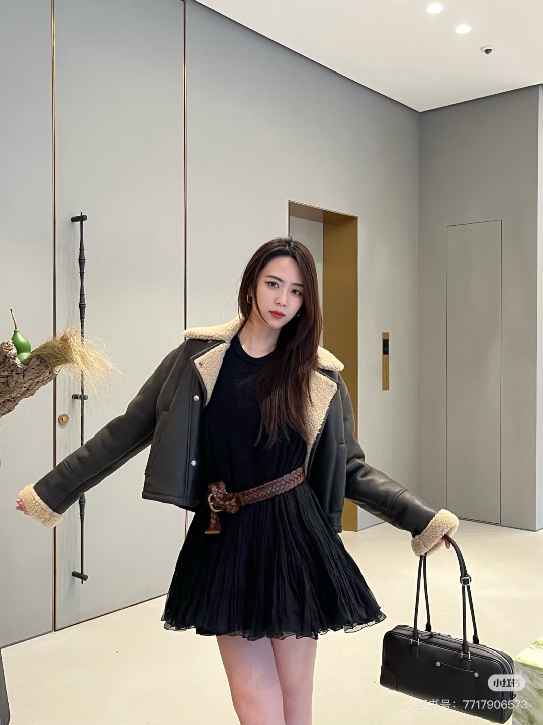 Loewe 로에베 에코 무톤 양털 라이더 자켓 10