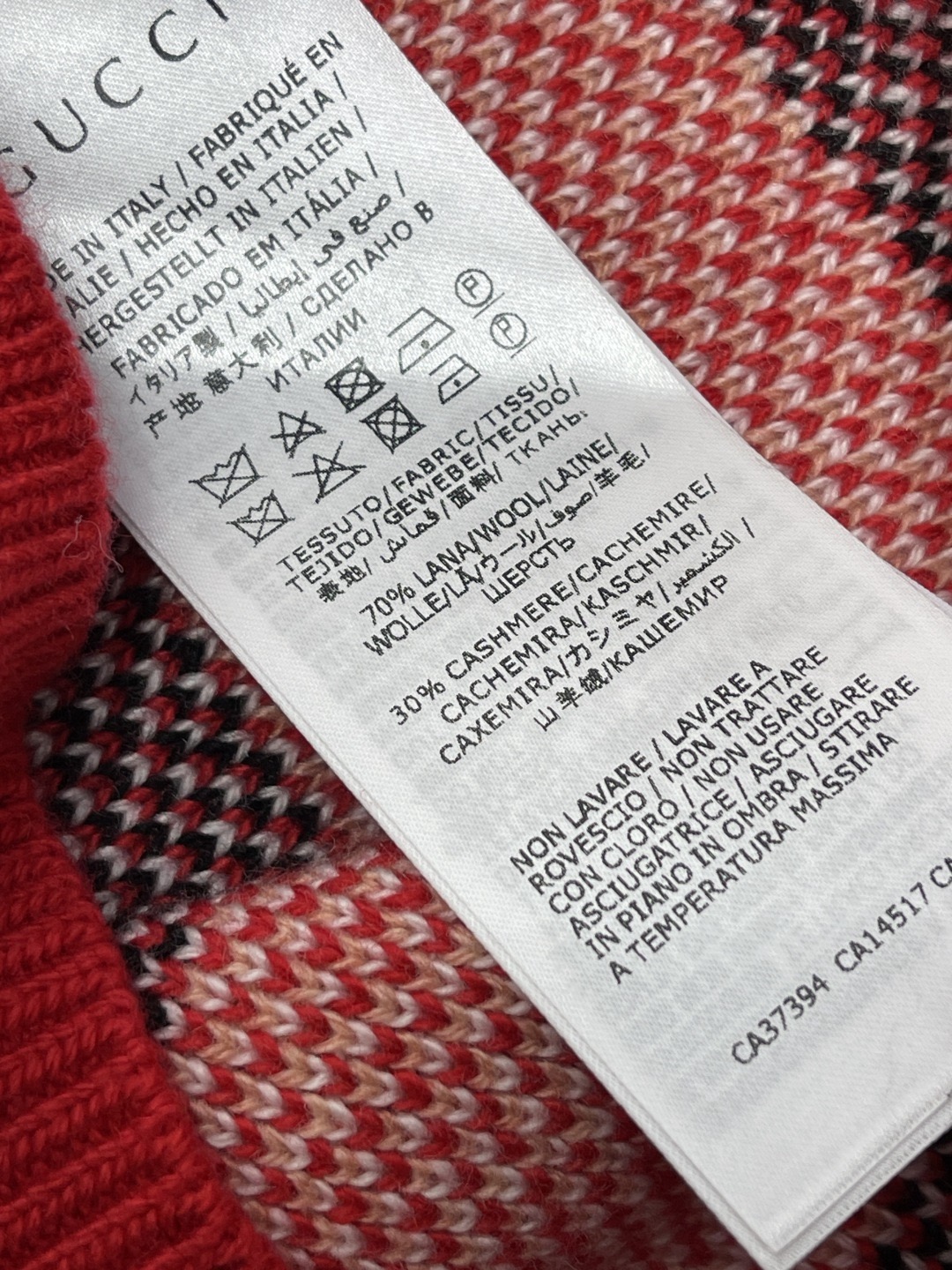 Gucci 구찌 V넥 하운드 체크 자카드 니트 17