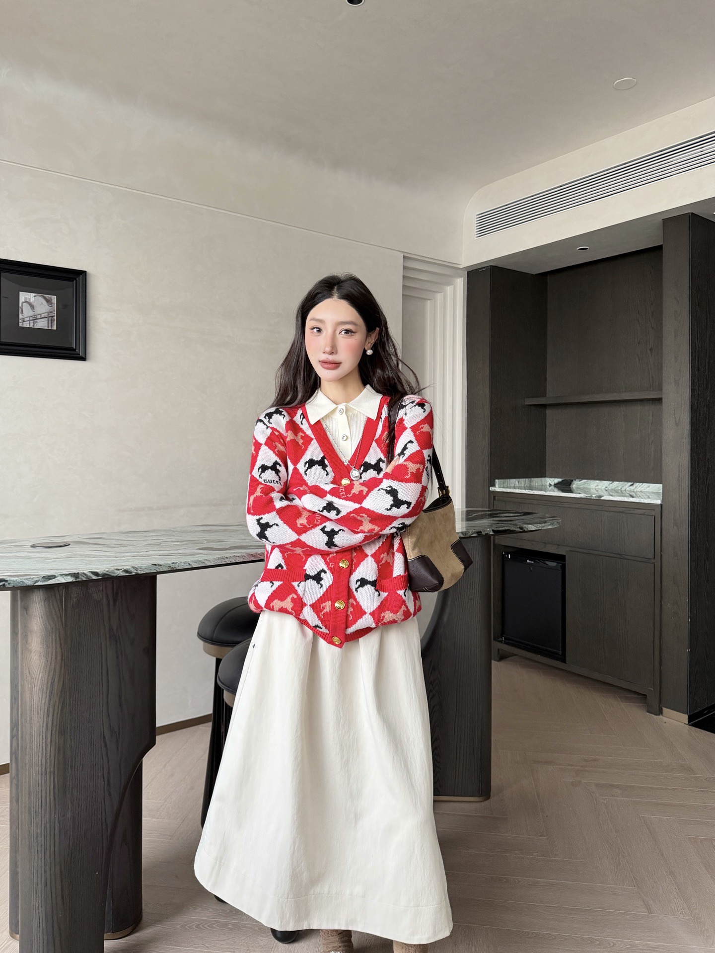 Gucci 구찌 마상 아가일 V넥 니트 가디건 2