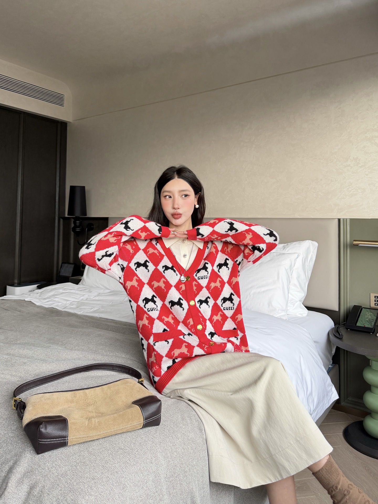 Gucci 구찌 마상 아가일 V넥 니트 가디건 9