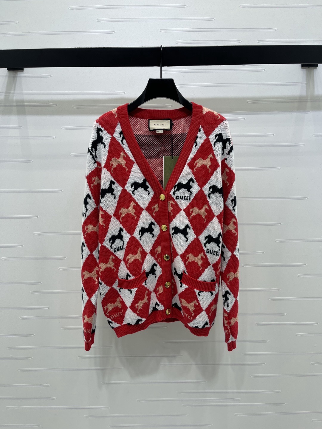 Gucci 구찌 마상 아가일 V넥 니트 가디건 12