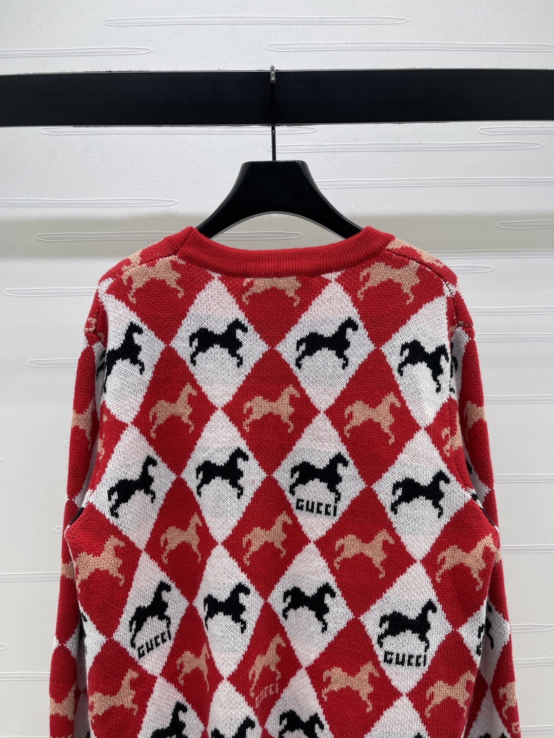 Gucci 구찌 마상 아가일 V넥 니트 가디건 18