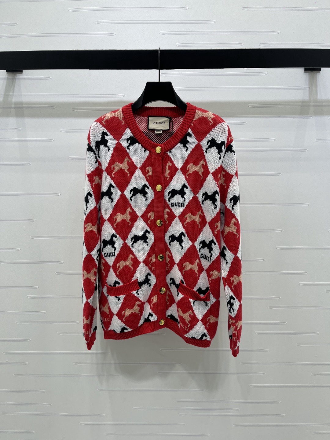 Gucci 구찌 마상 아가일 라운드넥 니트 가디건 11