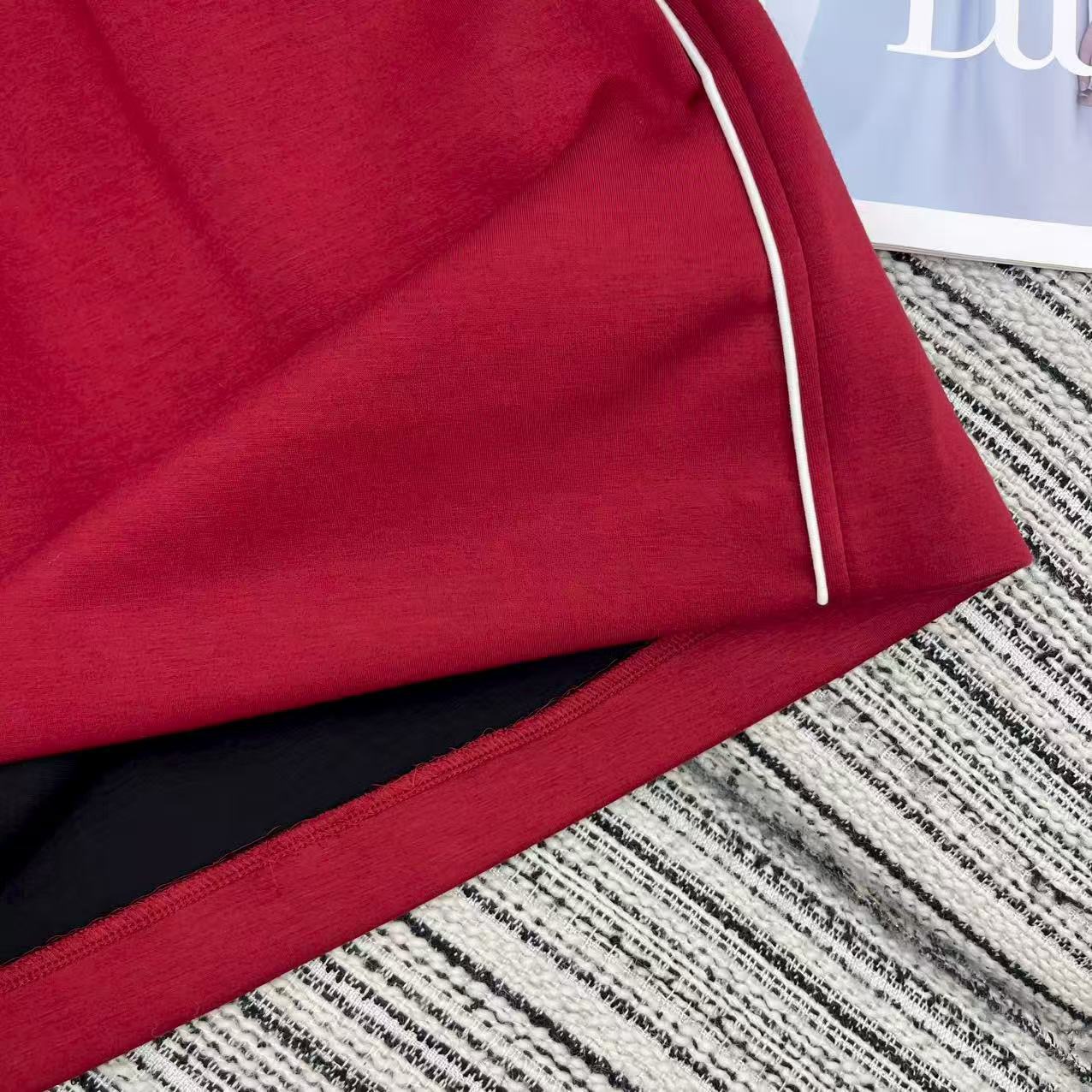 Gucci 구찌 배색 파이핑 포켓 집업 자켓 스커트 세트 24